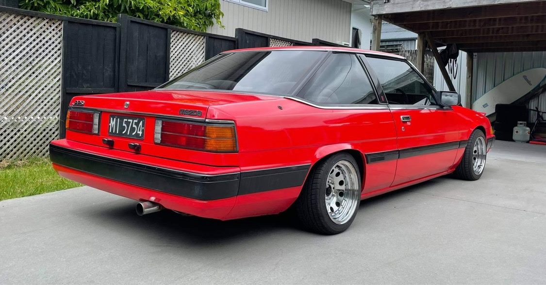 929 мазда 1986